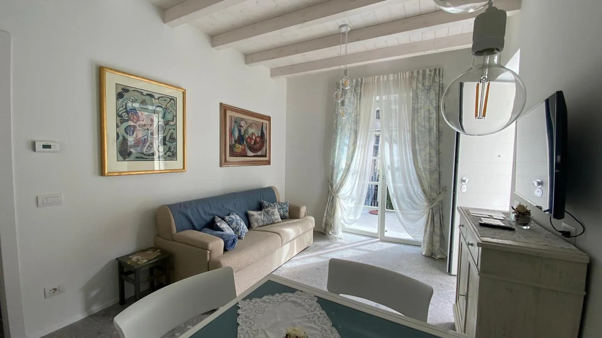 Apartment La Casa Di Gio: Piccolo Gioiello In Centro Como