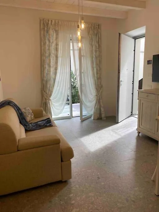 La Casa Di Gio: Piccolo Gioiello In Centro Como 0*,
