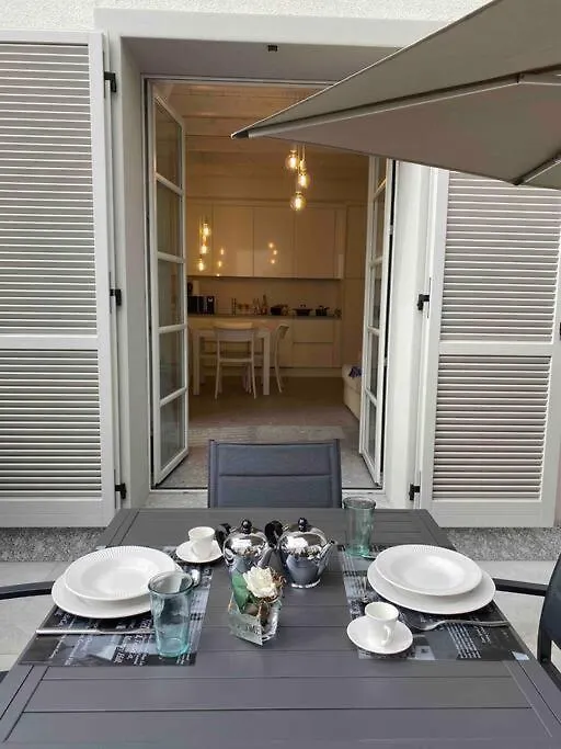 La Casa Di Gio: Piccolo Gioiello In Centro Como Apartment